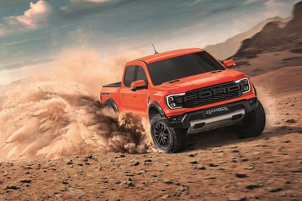 Ford Ranger Raptor 2023 gần 1,3 tỷ đồng tại Việt Nam có gì hay?