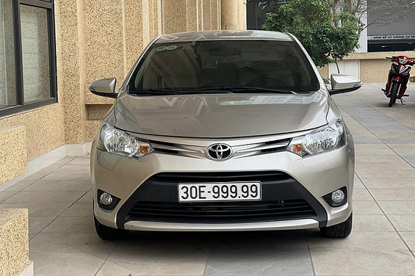 Toyota Vios 2017 số sàn, rao bán tới 1,4 tỷ đồng ở Hà Nội