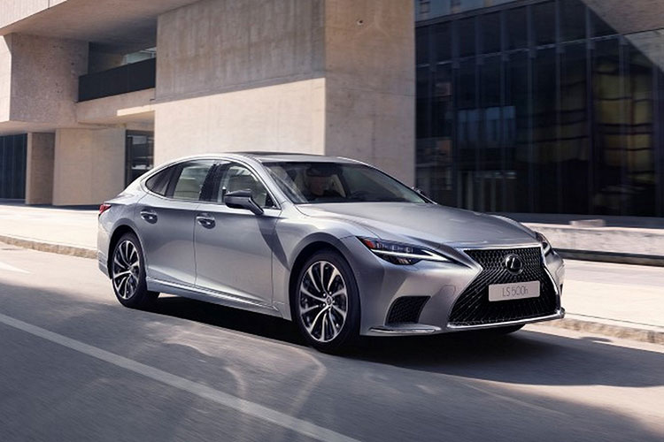 Lexus LS 2024 nâng cấp xịn sò hơn, giá từ 1,77 - 2,9 tỷ đồng