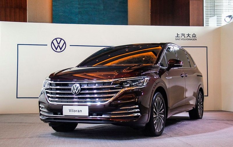 Volkswagen Viloran 2024 – MPV thương gia từ 1,9 tỷ tại Việt Nam có gì?