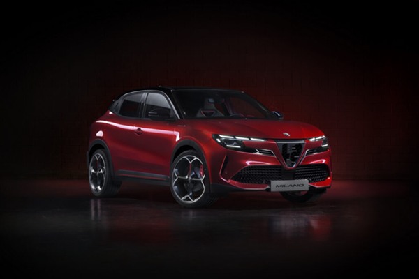 Alfa Romeo Milano 2024 đã có cả phiên bản Hybrid và thuần điện