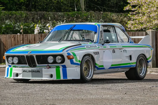 BMW 3.5 CSL "huyền thoại" của ca sĩ Jay Kay lên sàn đấu giá