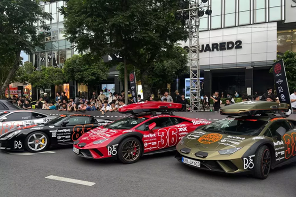 Tận thấy "siêu bò" địa hình Lamborghini Huracan Sterrato tại Việt Nam