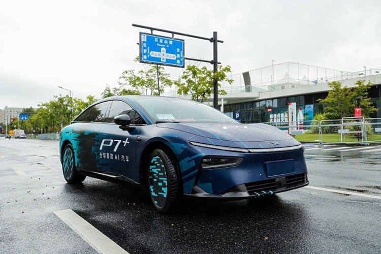 XPeng P7+ lăn bánh chỉ 11 kWh/100km, "ngon bổ rẻ" hơn Tesla Model 3