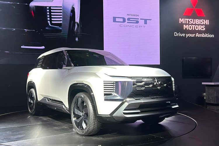 Mitsubishi ra mắt DST Concept - có phải SUV Xforce hoàn toàn mới?