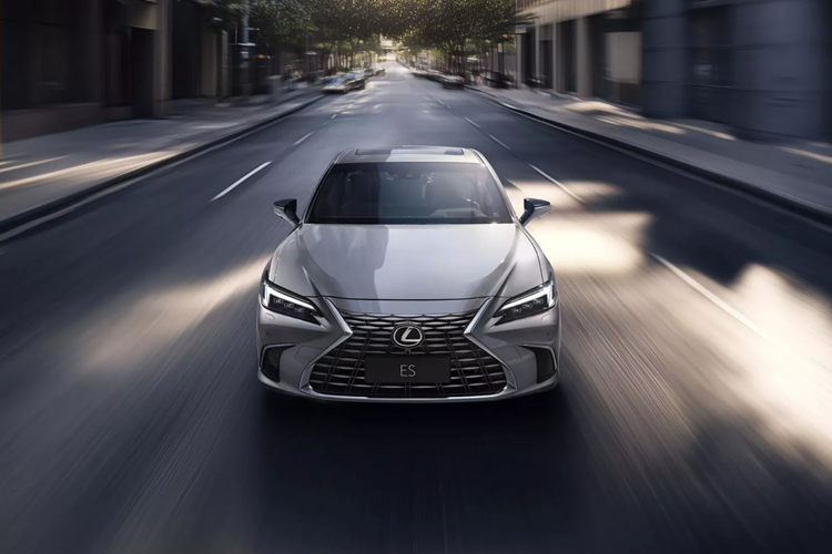 Chi tiết Lexus ES 2025, diện mạo nâng cấp "sang xịn mịn" hơn