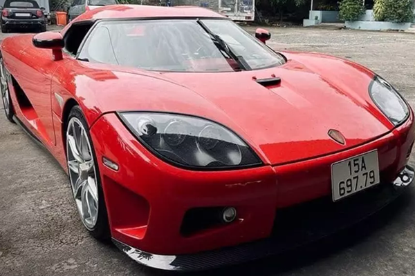 Koenigsegg CCX triệu đô "độc nhất vô nhị" về Việt Nam khi nào?