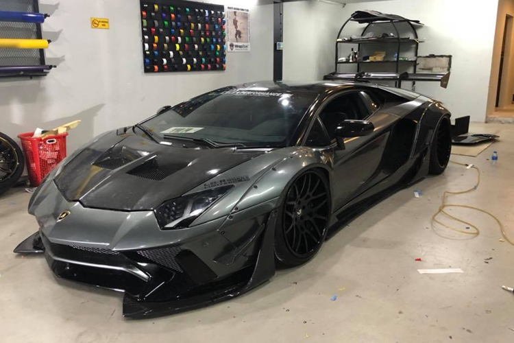 Đại gia Việt chi tiền khủng độ bodykit SVJ cho Lamborghini Aventador 