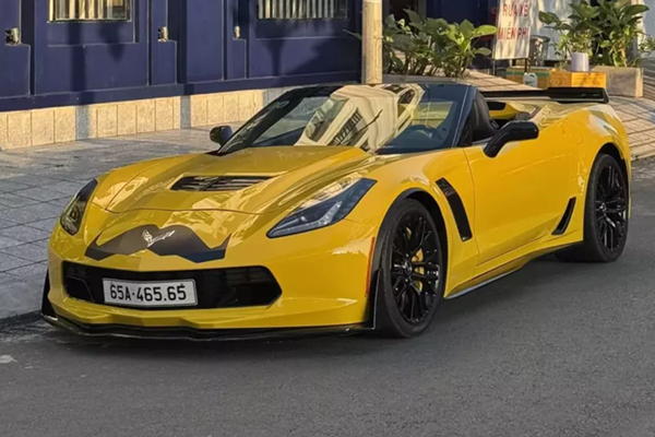 Corvette C7 của đại gia Cần Thơ gắn biển 465.65 giá 40 triệu