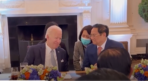 Video: Tổng thống Joe Biden thân mật tiếp Thủ tướng Phạm Minh Chính