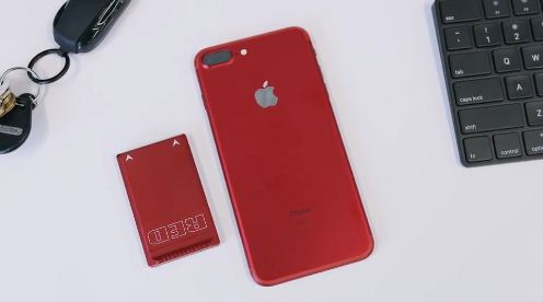 Tiết lộ về iPhone 7 màu đỏ đặc biệt sắp về Việt Nam