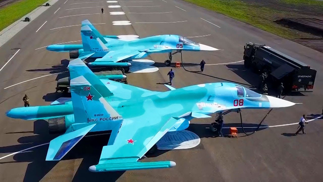 Nga bất ngờ đưa 17 tiêm kích bom Su-34 tới biên giới Ukraine