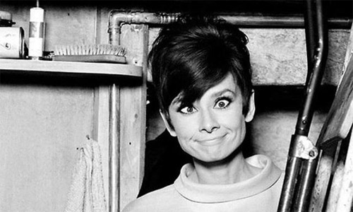 Những khoảnh khắc hiếm gặp của Audrey Hepburn