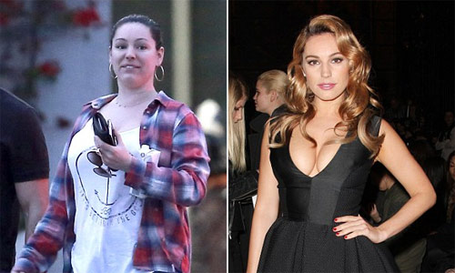 Người mẫu Kelly Brook sồ sề, xấu xí khi không make up