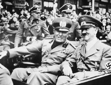 Ảnh hiếm: Hitler được chào đón hoành tráng tại Italy