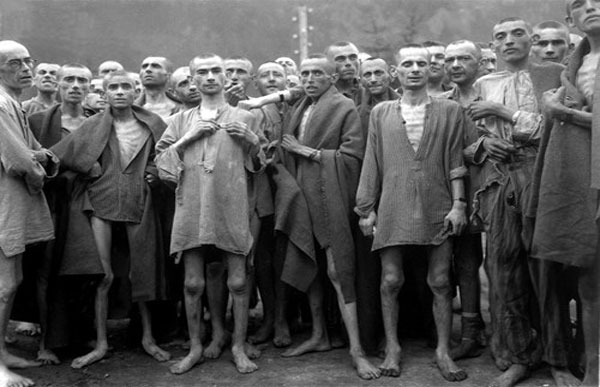 Sự thật đáng sợ về thảm họa diệt chủng Holocaust (1)