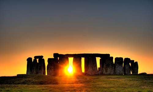 Top 5 giả thuyết kỳ lạ về bãi đá cổ Stonehenge