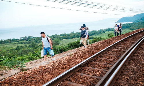 Ảnh: Cắm trại tại ngôi làng bỏ hoang ở Đà Nẵng