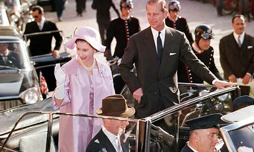 Loạt ảnh lịch sử về Nữ hoàng Anh Elizabeth II