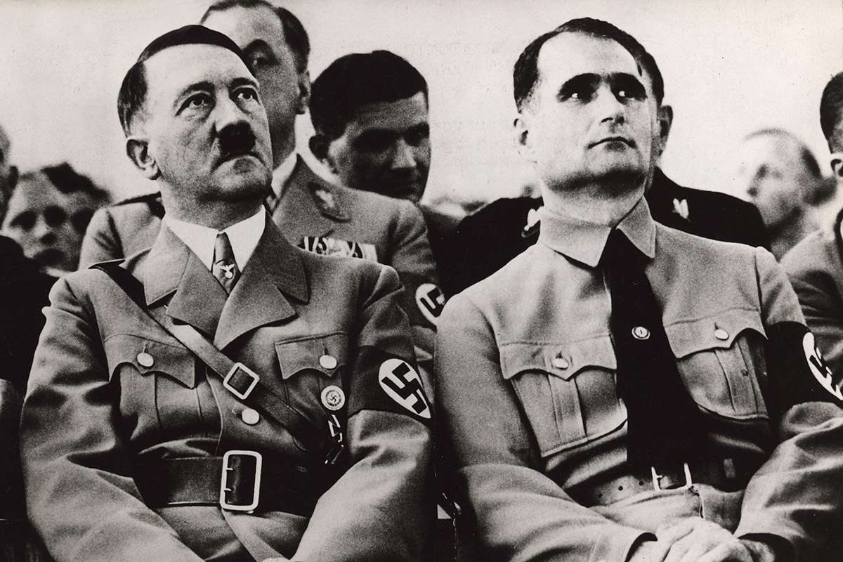 “Phó tướng” thân cận của Hitler đào thoát bằng chiêu thế thân? 