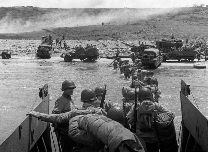 Thảm bại ở Normandy 1944, Hitler bị lừa vố đau tới cỡ nào? 