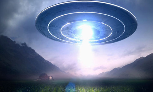 Ly kỳ những cuộc “chạm trán” UFO nảy lửa của phi công Mỹ 