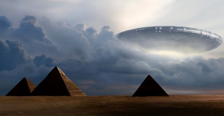 Bằng chứng UFO ghé thăm Trái đất từ hàng ngàn năm trước