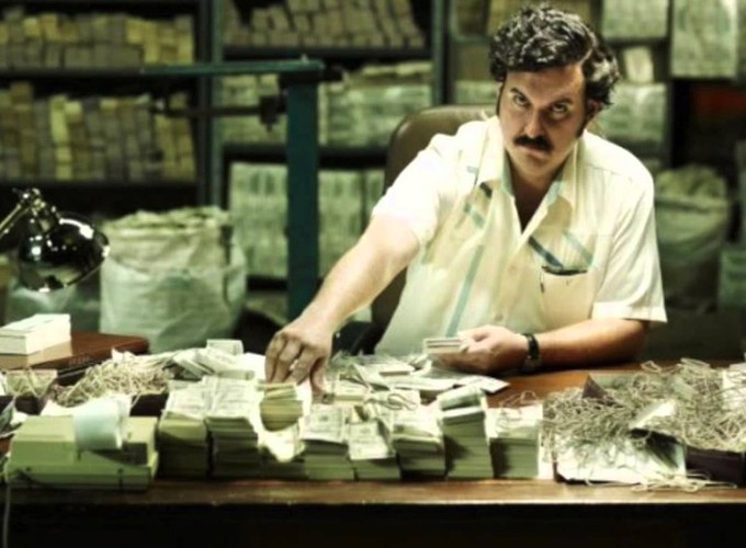 Trùm ma túy Pablo Escobar chết, khối tài sản tỷ USD rơi vào tay ai?