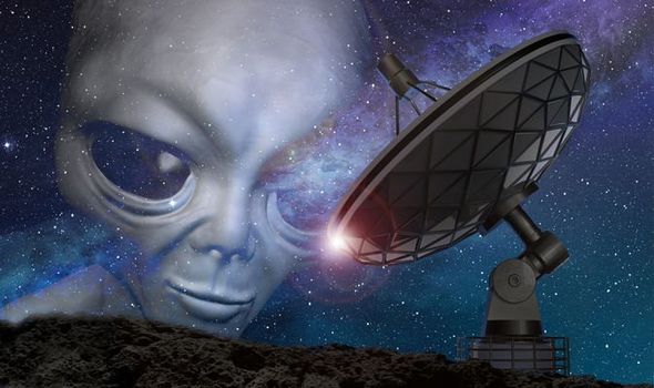 Bí ẩn lần UFO ghé thăm Trái đất năm 2017