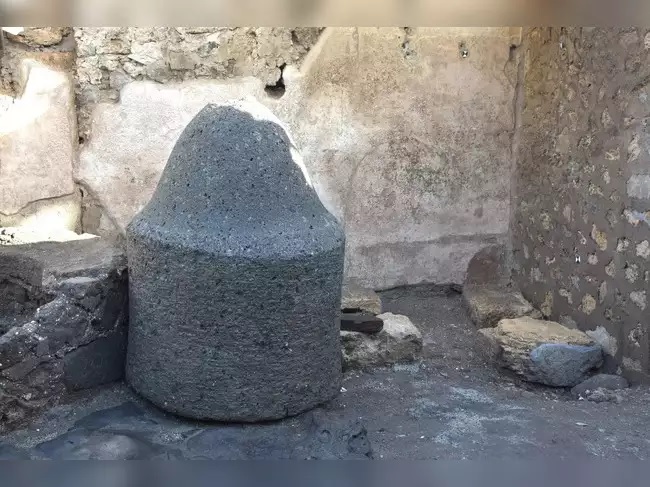 Khai quật thành phố cổ Pompeii, hé lộ cuộc sống của nô lệ