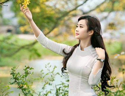 Thiếu nữ Việt nuột nà trong tà áo dài (18)