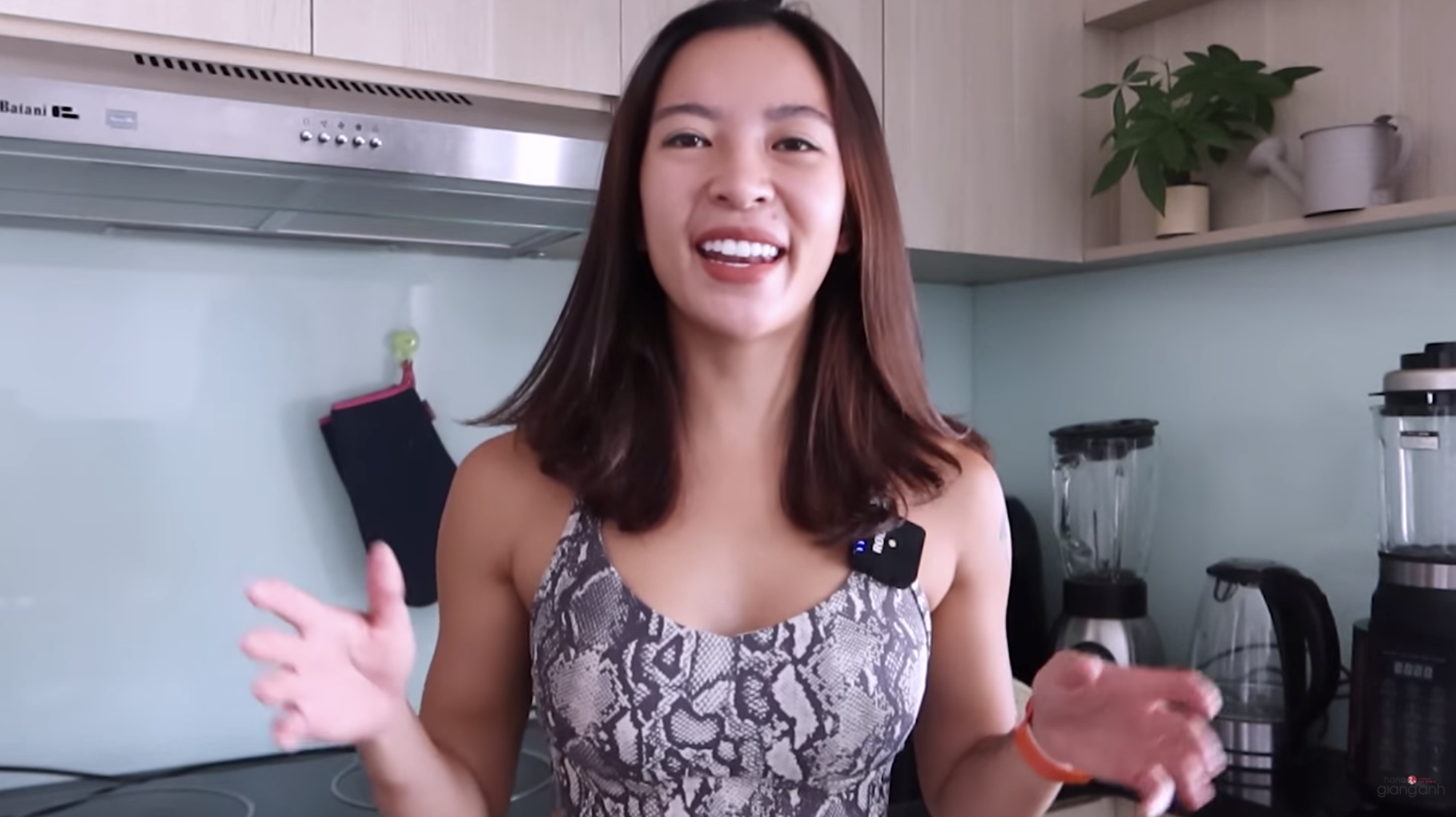 HLV gym Hana Giang Anh là Youtuber siêu khủng 