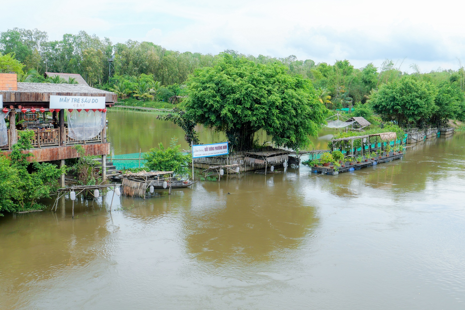 Ghé rừng tràm đẹp nhất miền Tây, nơi phim “Đất rừng phương Nam” bấm máy