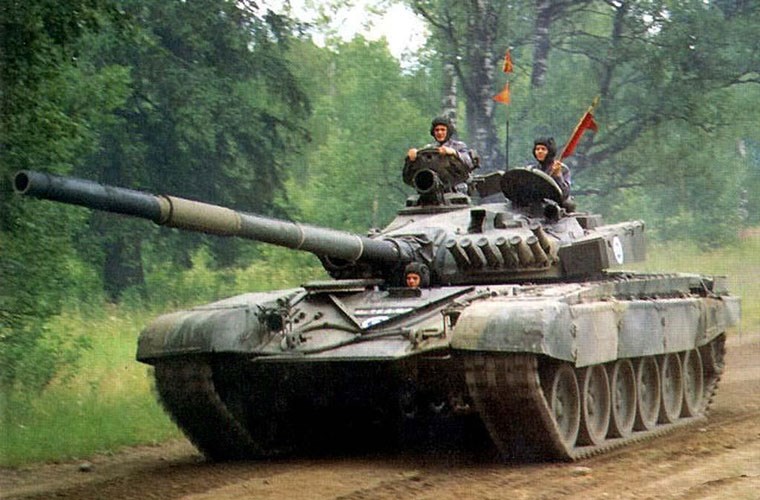 Giá xe tăng T-72 ở Đông Âu chỉ hơn...1 tỷ VNĐ