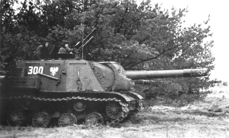 Kinh ngạc: Nga từng bán “quái thú” ISU-152 cho Trung Quốc