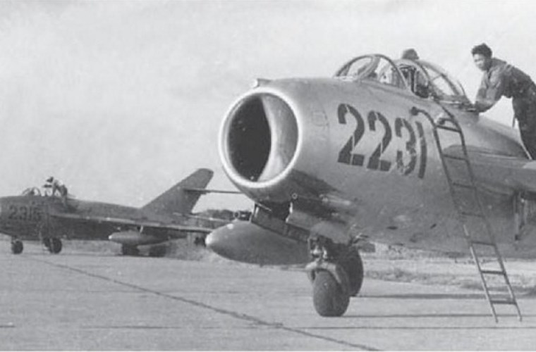 Bất ngờ: Tiêm kích MiG-17 VN hóa ra có “mắt thần” 