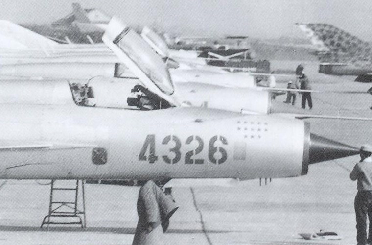 Bất ngờ phiên bản MiG-21 đầu tiên của KQND Việt Nam