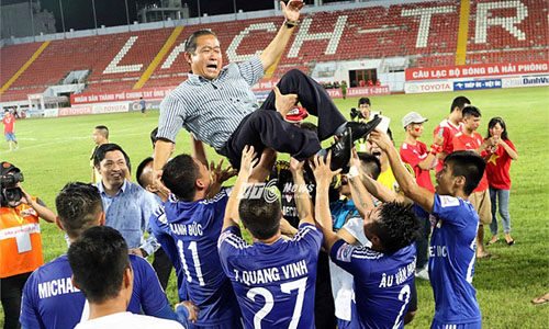 B.Bình Dương vô địch V.League 2015 sớm, nhận thưởng khủng