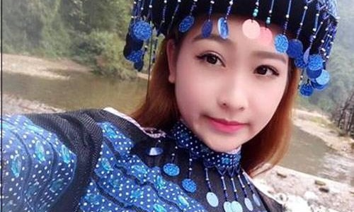 Hot girl dân tộc Mường xinh đẹp, hiện đại hút lượt theo dõi