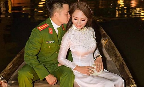 Cô gái Thanh Hóa cưới luôn chàng công an từng “tuýt còi” mình