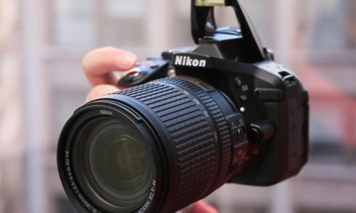 Mua máy ảnh DSLR loại nào tốt với giá dưới 10 triệu?