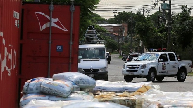 Phát hiện nhiều thi thể bị phân hủy trong container ở Paraguay