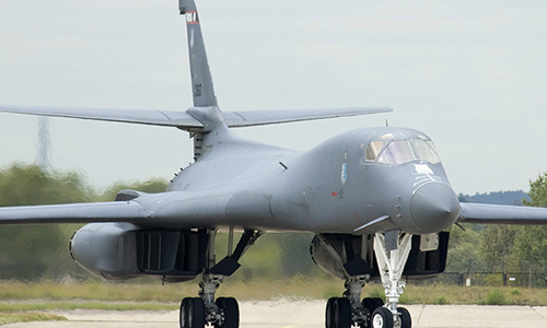 Sức mạnh máy bay ném bom chiến lược tầm xa B-1B Lancer