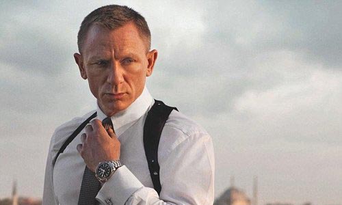 Daniel Craig nhận 3.300 tỷ để đóng vai James Bond lần 6