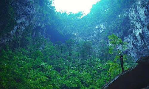 Hang Sơn Đoòng qua lăng kính đạo diễn "Kong: Skull Island"