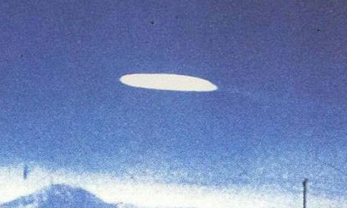 Những bức ảnh chụp UFO để đời trong lịch sử 