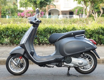 Cận cảnh Vespa Sprint mới “xuất trận” tại Việt Nam