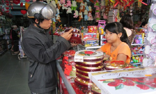 Thanh niên nông thôn, tỉnh lẻ đón Valentine thế nào?