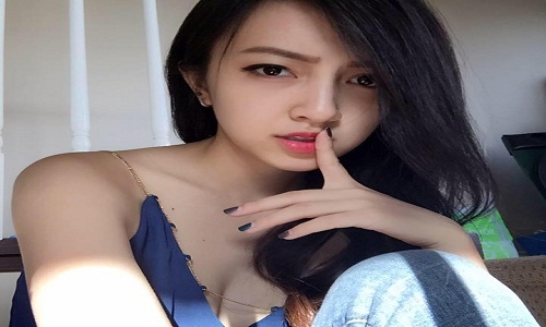 Cuộc sống sang chảnh đáng mơ của hot girl gốc Việt