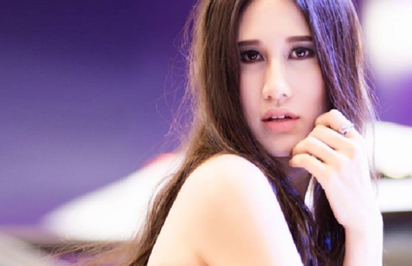 Bông hồng lai gây sóng gió Vietnam Next Top Model 2014